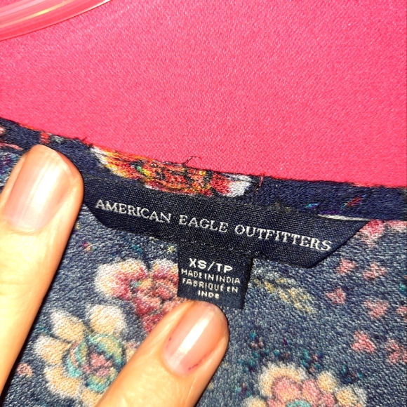 American Eagle Outfitters Floral Shorts Romper XS - Picture 6 of 7